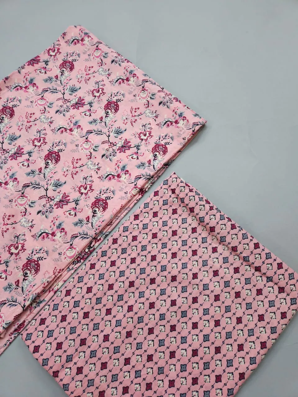 Mix And Match Jaipuri Butty And Flower Print
